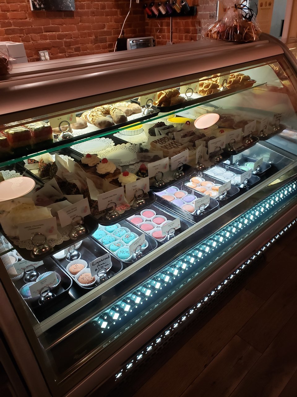 Gio`s gelato Cafe